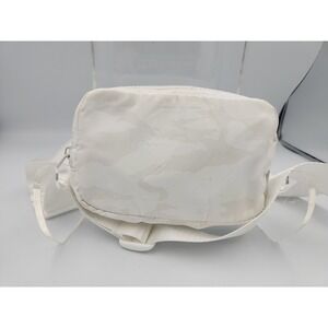 Apana See Me Run Belt Bag Fanny Pack White Camo Adjustable Strap
